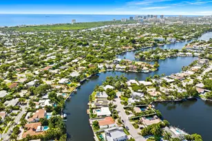 2509 NE 22nd Terrace, Fort Lauderdale, FL 33305 - Photo 2