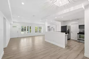 1777 NE 17th St, Fort Lauderdale, FL 33305 - Photo 10