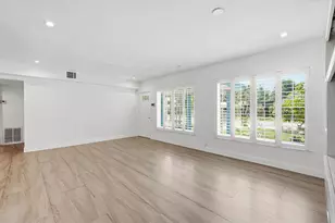 1777 NE 17th St, Fort Lauderdale, FL 33305 - Photo 8