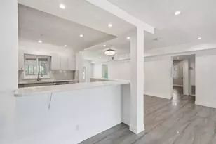 1777 NE 17th St, Fort Lauderdale, FL 33305 - Photo 8