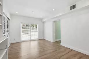 1777 NE 17th St, Fort Lauderdale, FL 33305 - Photo 14