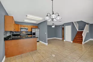 320 Woodland Rd, Palm Springs, FL 33461 - Photo 12