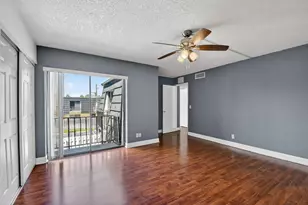 320 Woodland Rd, Palm Springs, FL 33461 - Photo 28