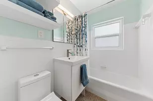 127 SW 10th Ave, Boynton Beach, FL 33435 - Photo 18