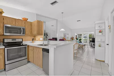 18925 Argosy Drive #B, Boca Raton, FL 33496 - Photo 6