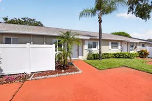 18925 Argosy Dr, Boca Raton, FL 33496 - Photo 2