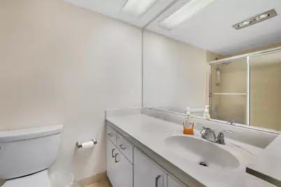 3621 Oaks Clubhouse Dr. Drive #104, Pompano Beach, FL 33069 - Photo 24
