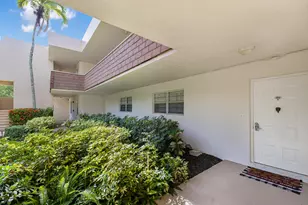 3621 Oaks Clubhouse Dr Dr, Pompano Beach, FL 33069 - Photo 1