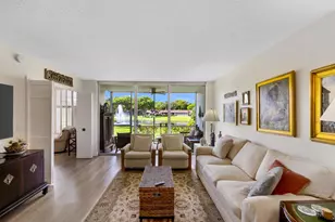 3621 Oaks Clubhouse Dr Dr, Pompano Beach, FL 33069 - Photo 12