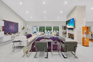 3245 St James Dr, Boca Raton, FL 33434 - Photo 14