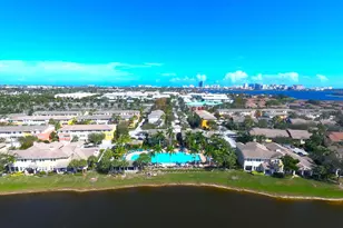 447 Corte Madera Ln, West Palm Beach, FL 33401 - Photo 42