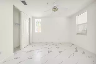 447 Corte Madera Ln, West Palm Beach, FL 33401 - Photo 22