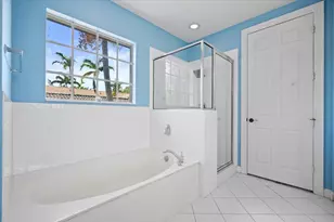 956 Mill Creek Dr, Palm Beach Gardens, FL 33410 - Photo 18