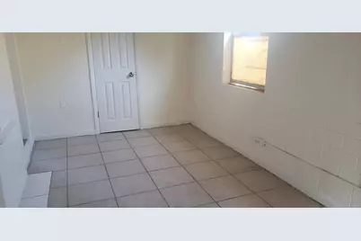 711 Palm Beach Lakes Boulevard, West Palm Beach, FL 33401 - Photo 10
