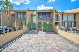 740 E Coco Plum Cir, Plantation, FL 33324 - Photo 1