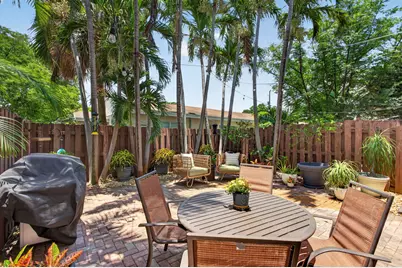 2505 NE 2nd Street, Pompano Beach, FL 33062 - Photo 24