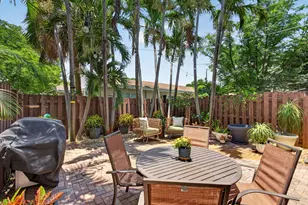 2505 NE 2nd St, Pompano Beach, FL 33062 - Photo 24