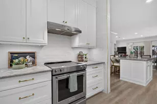 2505 NE 2nd St, Pompano Beach, FL 33062 - Photo 12