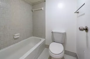 6061 N Falls Cir Dr, Lauderhill, FL 33319 - Photo 20
