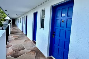 6061 N Falls Cir Dr, Lauderhill, FL 33319 - Photo 2