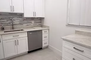 6505 Winfield Blvd, Margate, FL 33063 - Photo 6