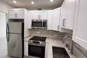 6505 Winfield Blvd, Margate, FL 33063 - Photo 2