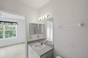124 SW Peacock Blvd, Port Saint Lucie, FL 34986 - Photo 32