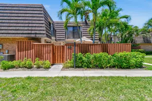 1918 19th Ct, Jupiter, FL 33477 - Photo 2