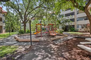 7401 NW 16th St, Plantation, FL 33313 - Photo 36