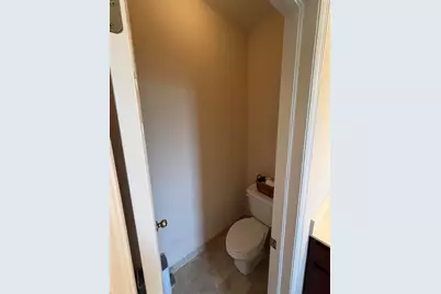1047 NE 208th Street, Miami, FL 33179 - Photo 20