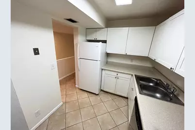 2828 Tennis Club Drive #207, West Palm Beach, FL 33417 - Photo 4