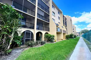 2828 Tennis Club Dr, West Palm Beach, FL 33417 - Photo 12