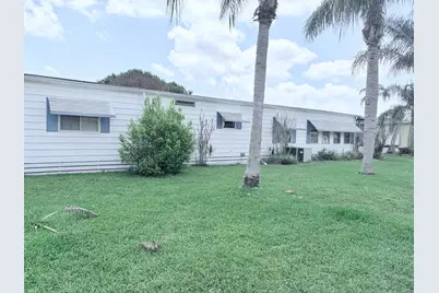 52 Camino Del Rio, Port Saint Lucie, FL 34952 - Photo 2