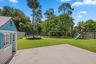 1051 New Parkview Pl, Haverhill, FL 33417 - Photo 30