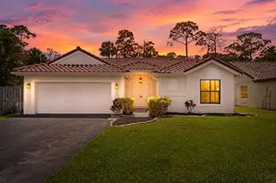 1051 New Parkview Pl, Haverhill, FL 33417 - Photo 1