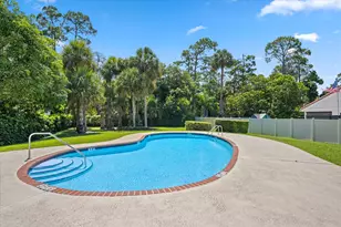 1051 New Parkview Pl, Haverhill, FL 33417 - Photo 34