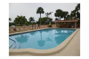 4832 SE Esedra Ct, Lake Worth, FL 33467 - Photo 10