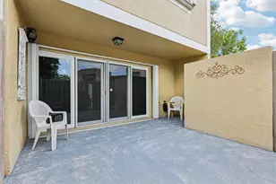 1330 NW 123rd Ave, Pembroke Pines, FL 33026 - Photo 32