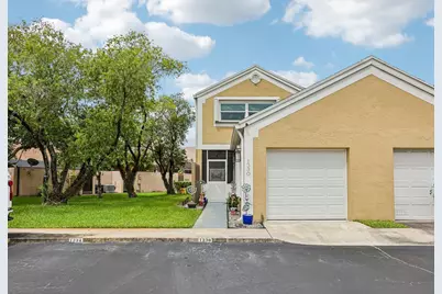 1330 NW 123rd Avenue, Pembroke Pines, FL 33026 - Photo 2