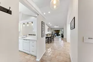 5861 Sunswept Ln, Boynton Beach, FL 33437 - Photo 8