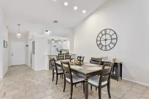 5861 Sunswept Ln, Boynton Beach, FL 33437 - Photo 4