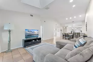 5861 Sunswept Ln, Boynton Beach, FL 33437 - Photo 2