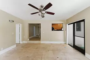 1060 NE 123rd St, North Miami, FL 33161 - Photo 8