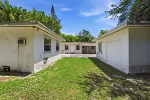 1060 NE 123rd St, North Miami, FL 33161 - Photo 32