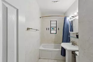 1060 NE 123rd St, North Miami, FL 33161 - Photo 26