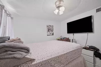 2710 W 60th Place #205, Hialeah, FL 33016 - Photo 26