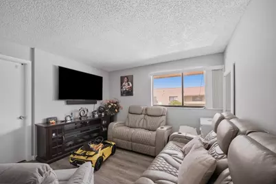 2710 W 60th Place #205, Hialeah, FL 33016 - Photo 26