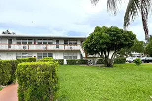 39 Cambridge B, West Palm Beach, FL 33417 - Photo 16