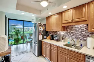 5344 Woodland Lakes Dr, Palm Beach Gardens, FL 33418 - Photo 8
