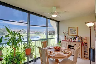 5344 Woodland Lakes Dr, Palm Beach Gardens, FL 33418 - Photo 2